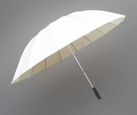 Stort Ivoryfärgat paraply